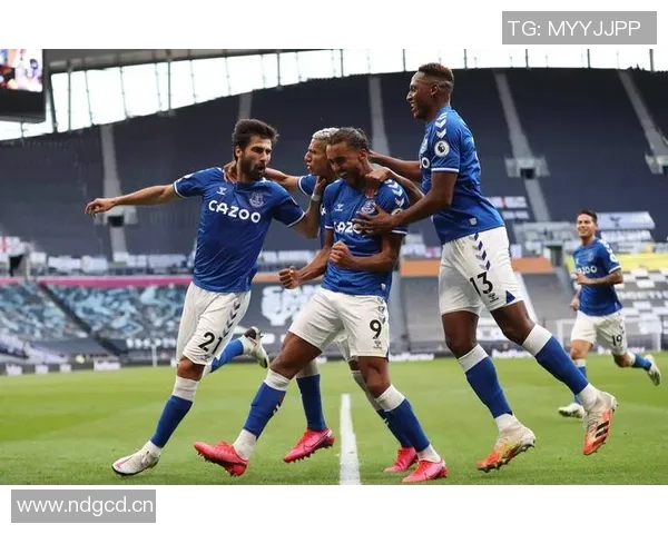 纽卡第二球引争议吉马良斯越位位置引发机构重新审视判罚